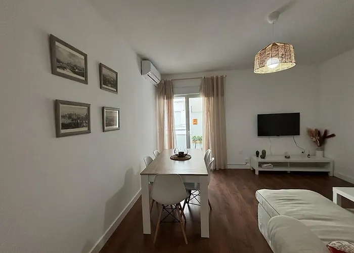 Centrico Con Garaje Appartamento *